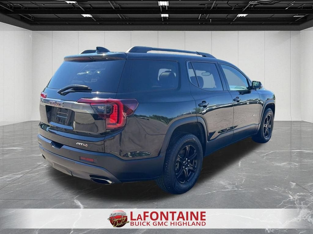 2020 GMC Acadia AT4