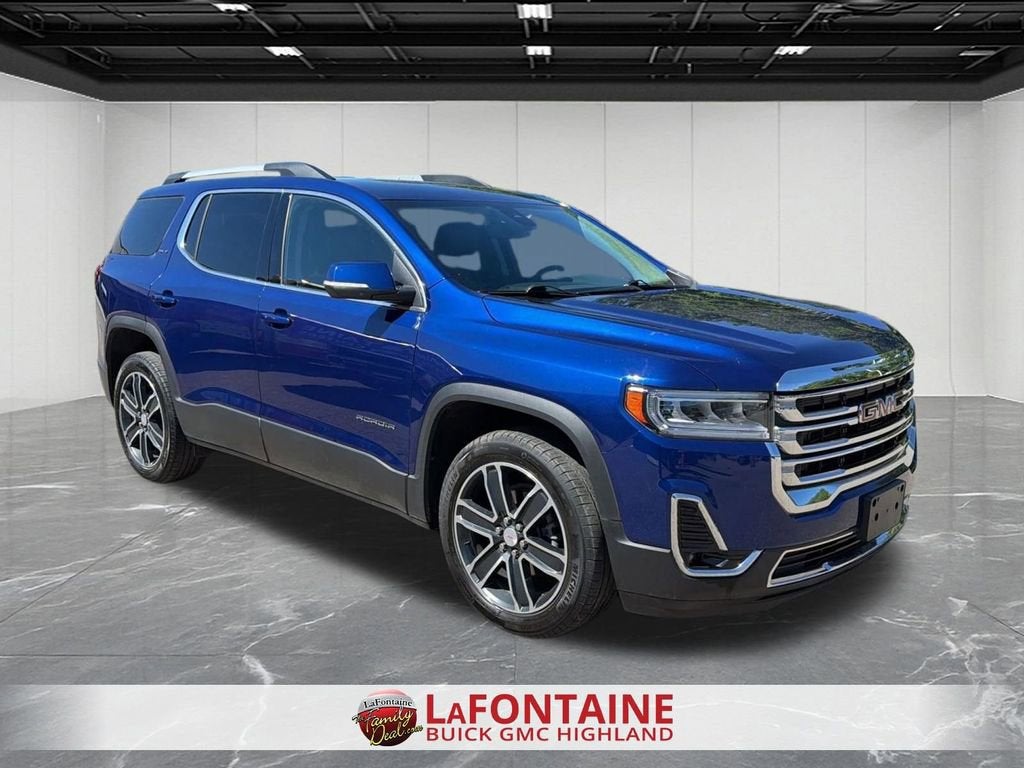 2023 GMC Acadia SLT