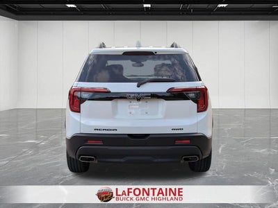 2023 GMC Acadia SLT