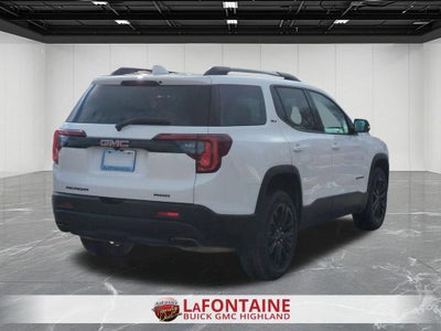 2023 GMC Acadia SLT