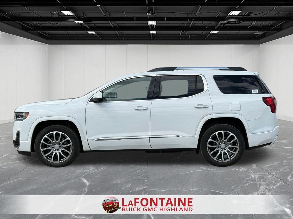 2023 GMC Acadia Denali