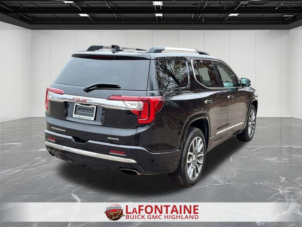 2021 GMC Acadia Denali