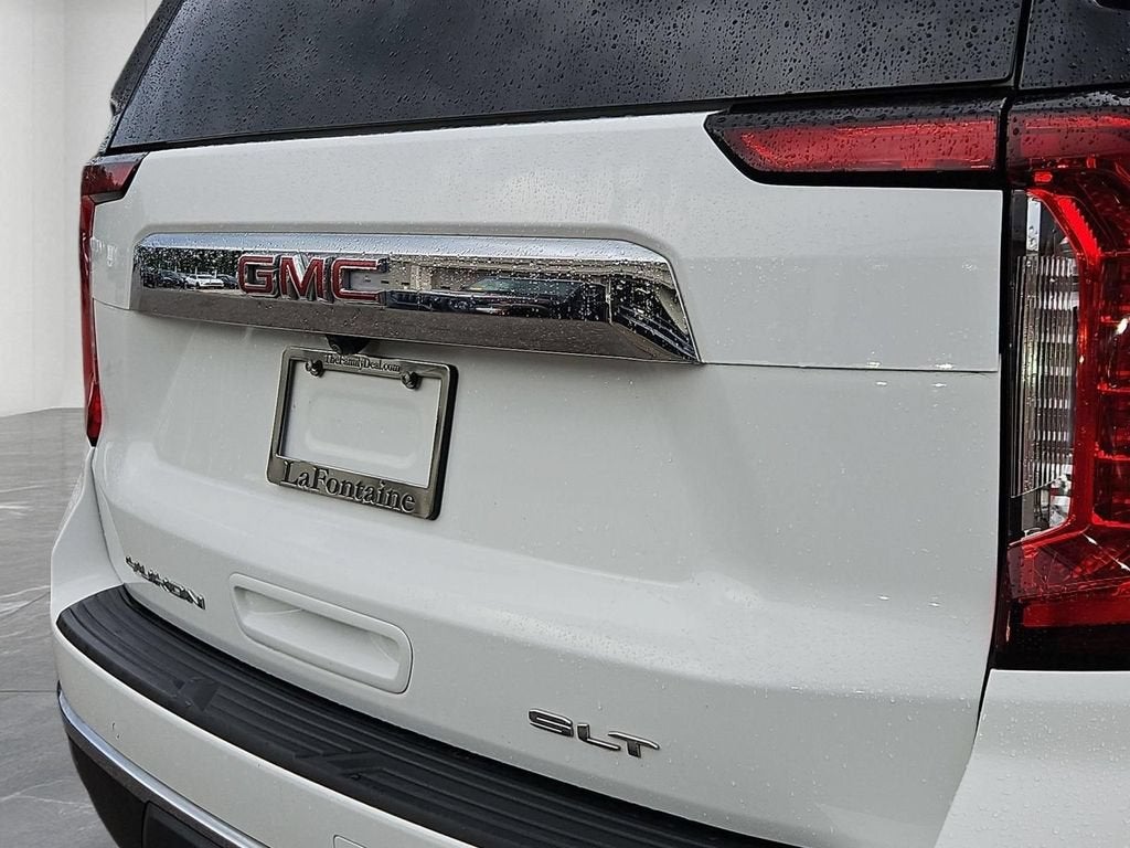 2023 GMC Yukon SLT