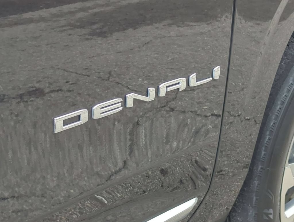2022 GMC Yukon Denali
