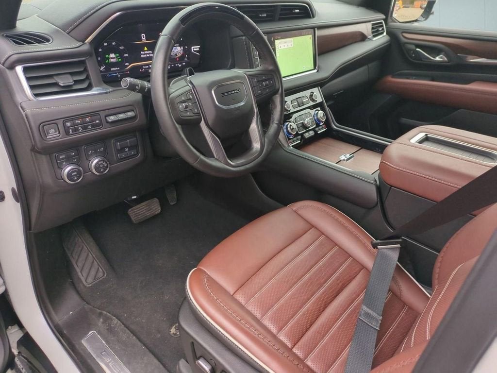 2023 GMC Yukon Denali Ultimate