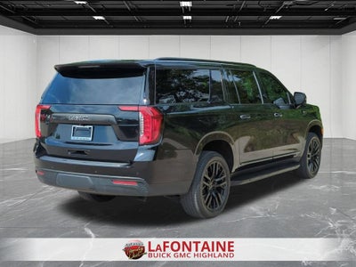 2023 GMC Yukon XL SLT