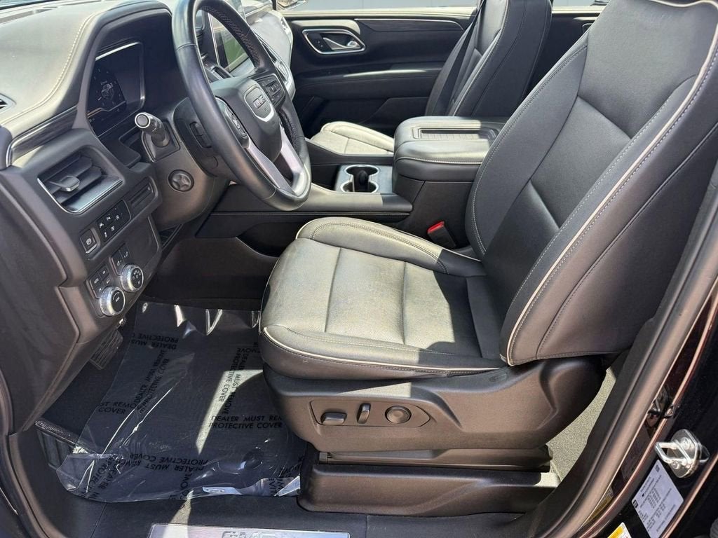 2023 GMC Yukon XL SLT