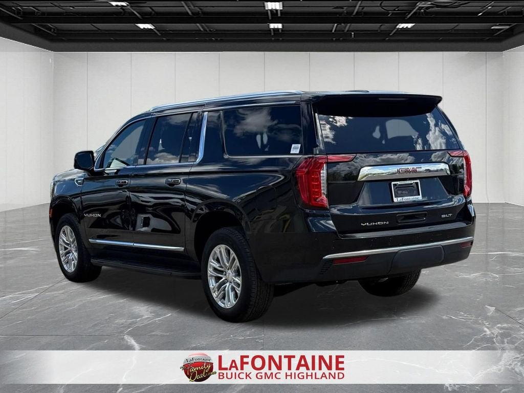 2023 GMC Yukon XL SLT