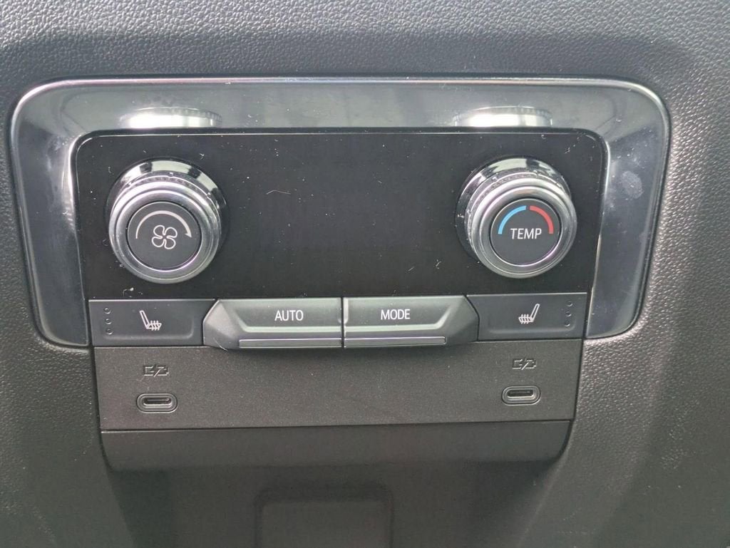2025 GMC Yukon XL Elevation