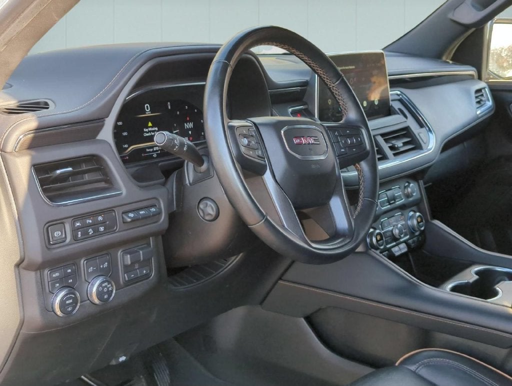 2023 GMC Yukon XL AT4