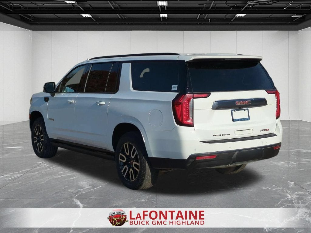 2023 GMC Yukon XL AT4