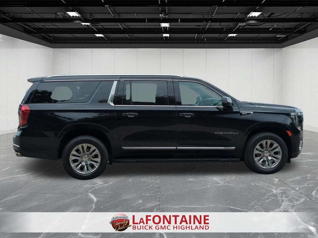 2022 GMC Yukon XL Denali
