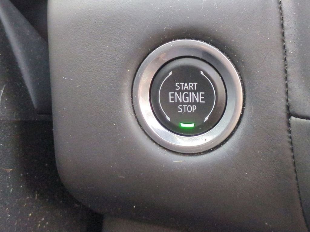 2024 GMC Yukon XL Denali Ultimate