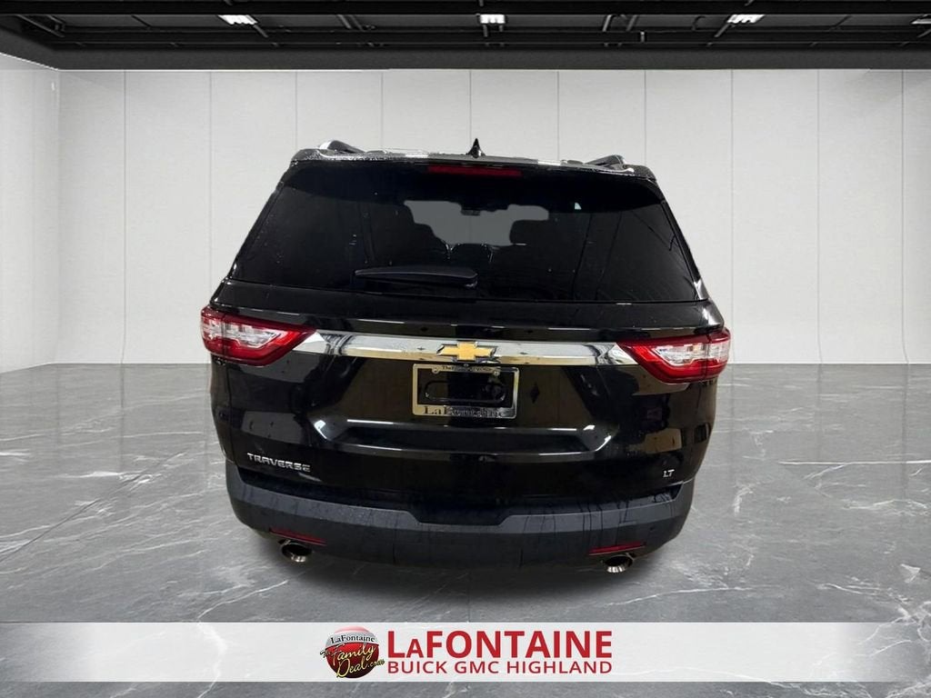 2020 Chevrolet Traverse LT Cloth