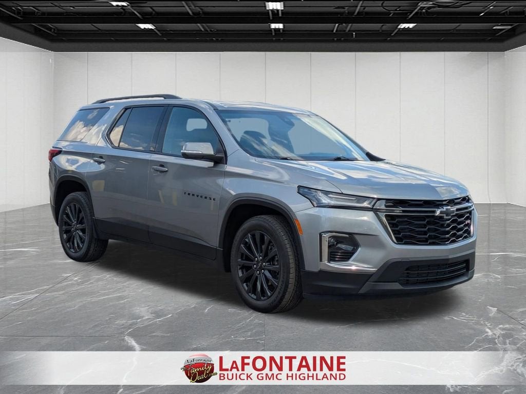2023 Chevrolet Traverse RS