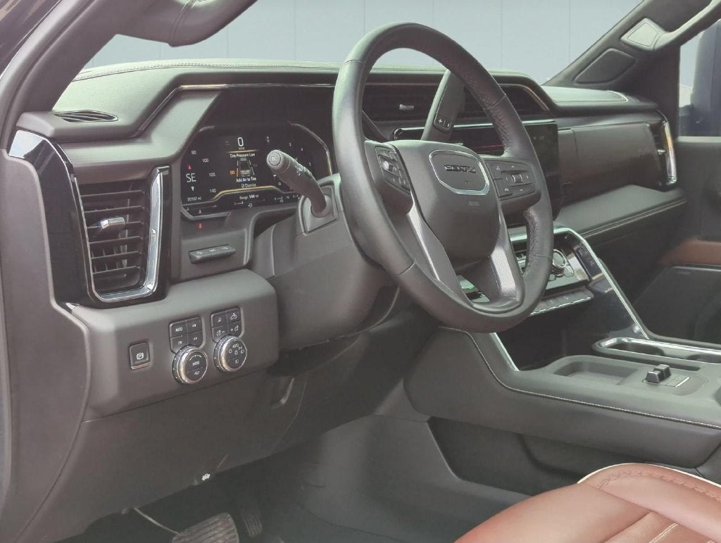 2025 GMC Sierra 3500 HD Denali Ultimate
