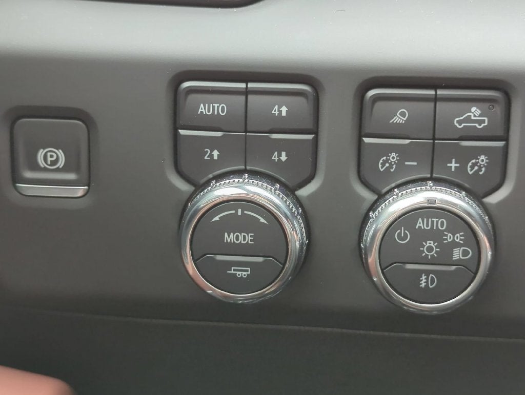 2025 GMC Sierra 3500 HD Denali Ultimate