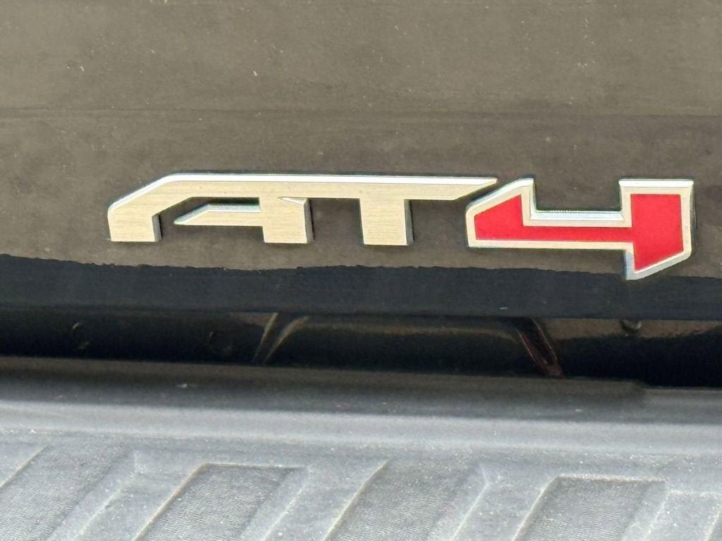 2022 GMC Canyon AT4 - Cloth