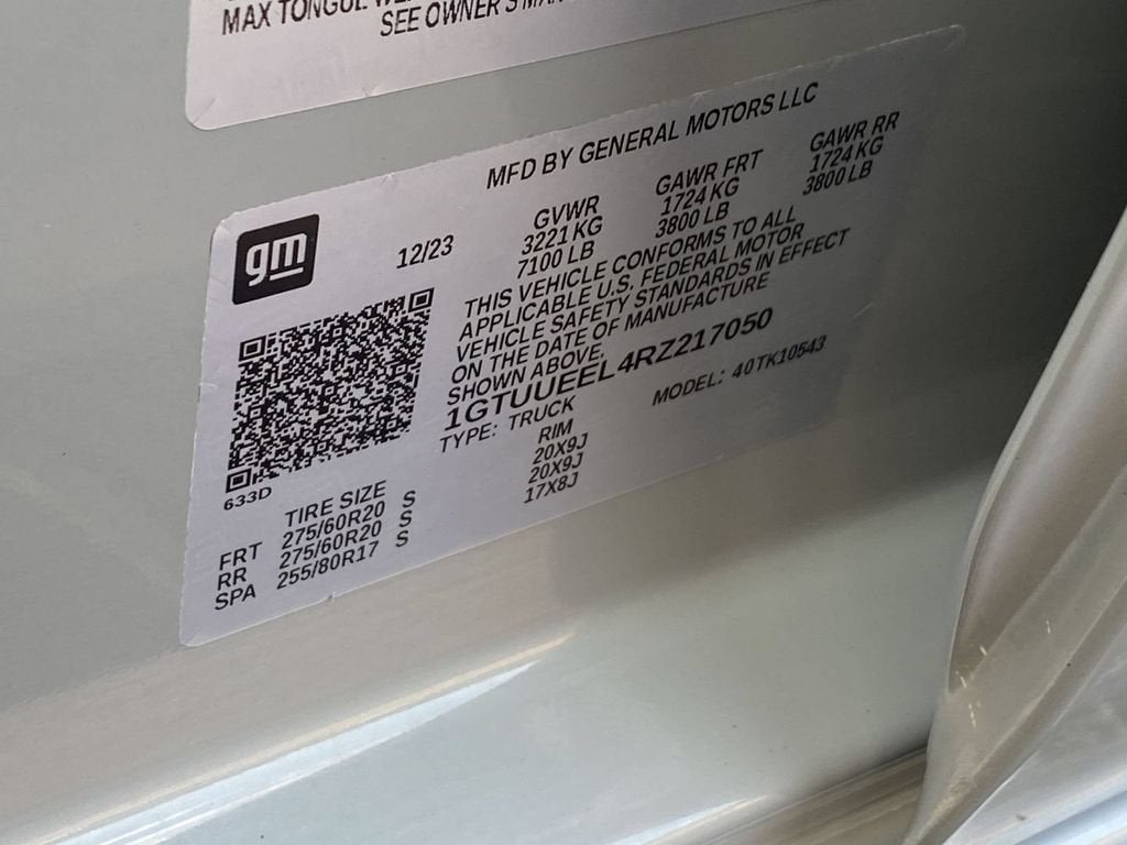 2024 GMC Sierra 1500 AT4