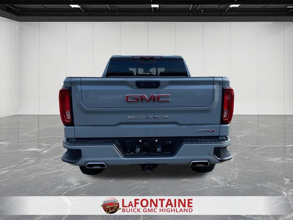 2024 GMC Sierra 1500 AT4