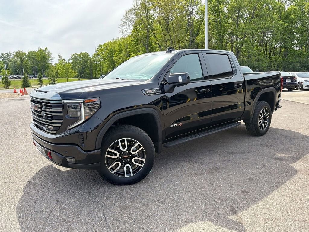 2024 GMC Sierra 1500 AT4