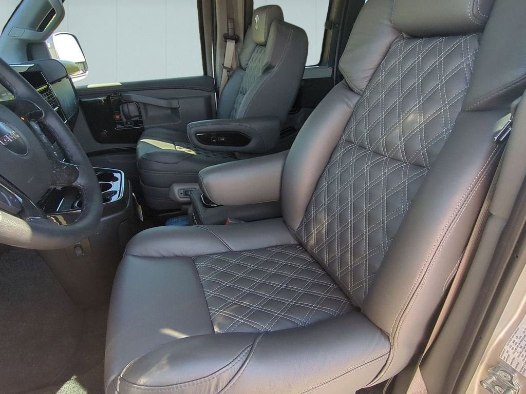 2025 GMC Savana Cargo Work Van