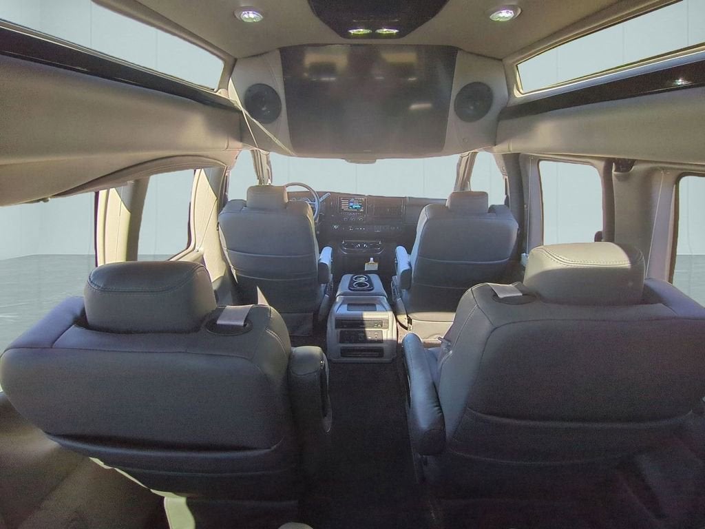 2025 GMC Savana Cargo Work Van