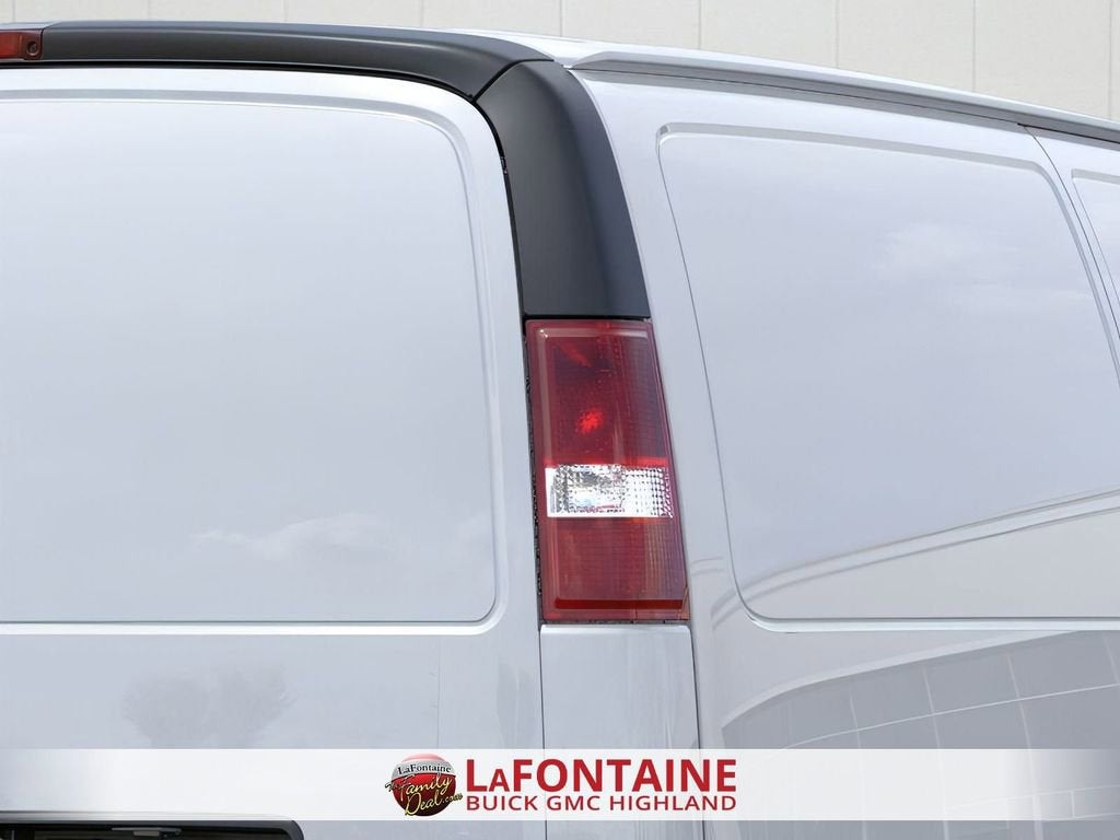 2025 GMC Savana Cargo 3500 Work Van