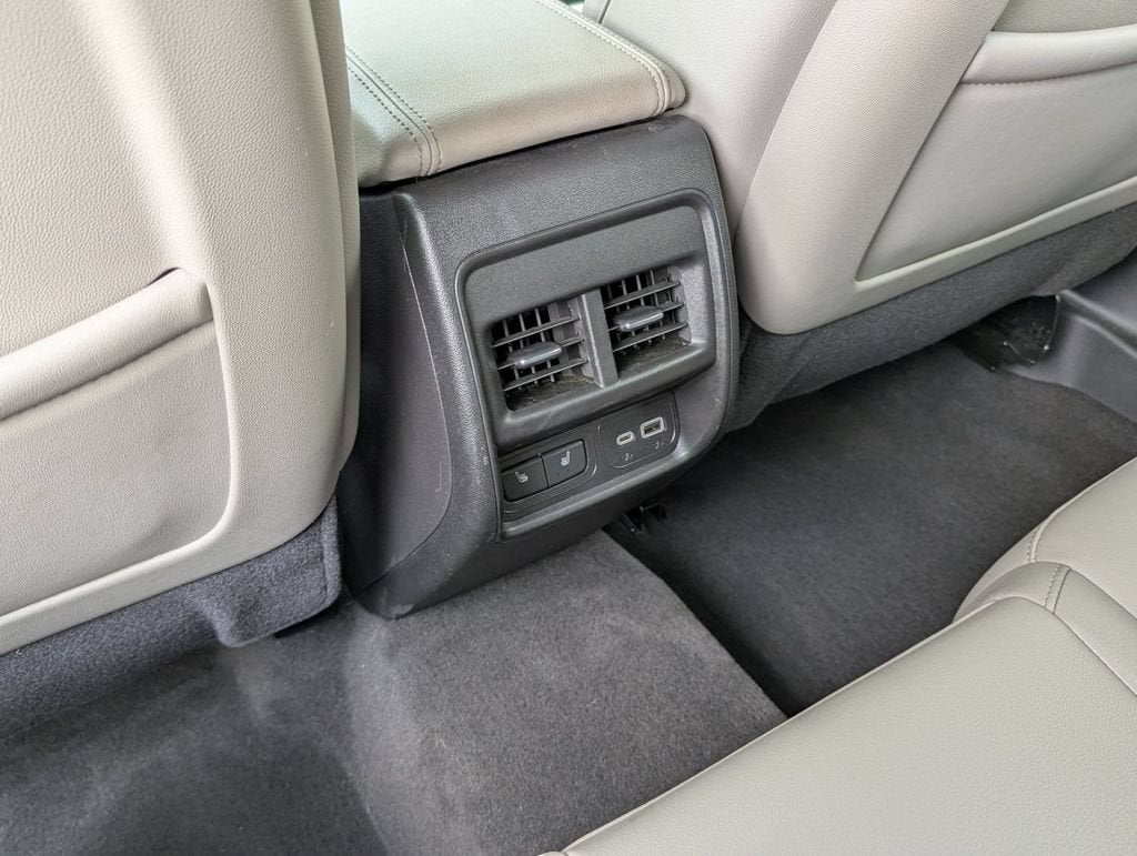 2023 Cadillac XT4 AWD Luxury