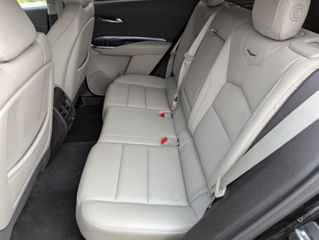 2023 Cadillac XT4 AWD Luxury