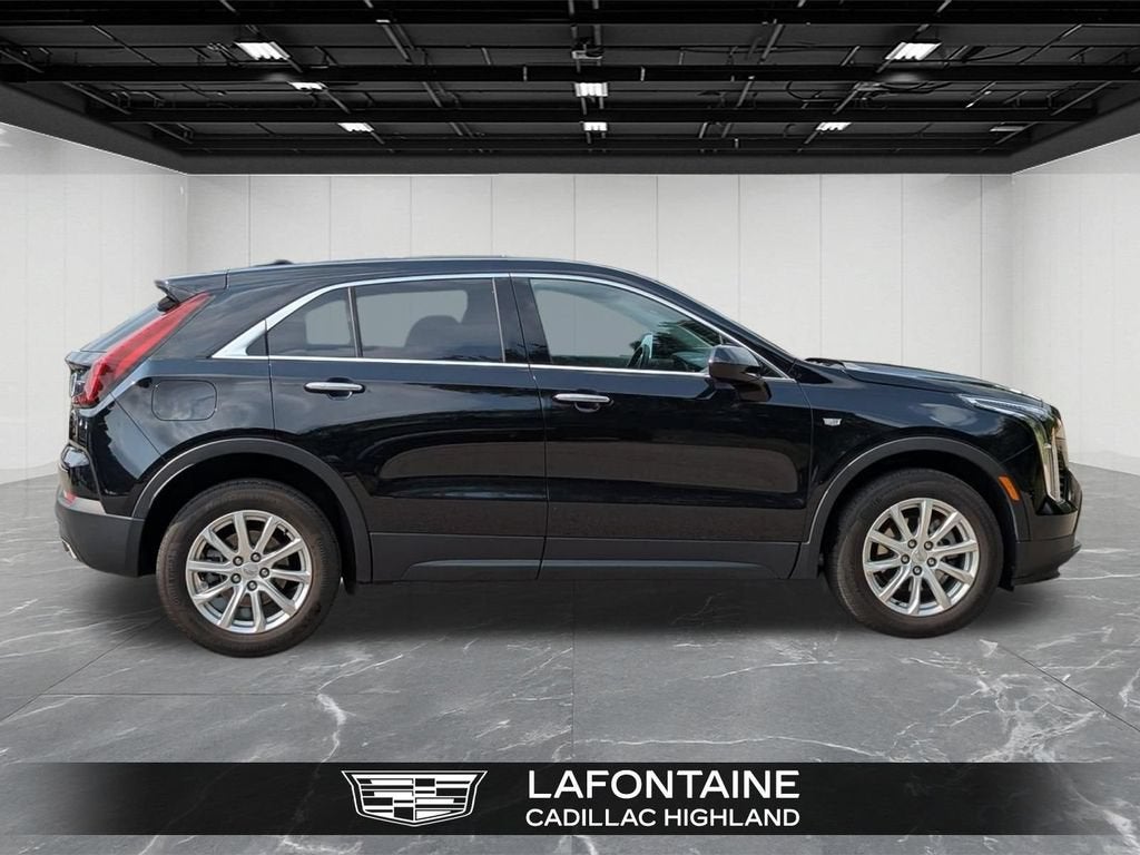 2023 Cadillac XT4 AWD Luxury