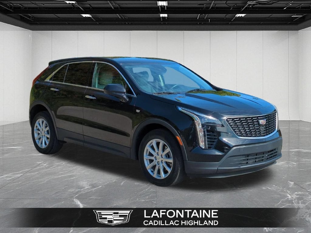 2023 Cadillac XT4 AWD Luxury