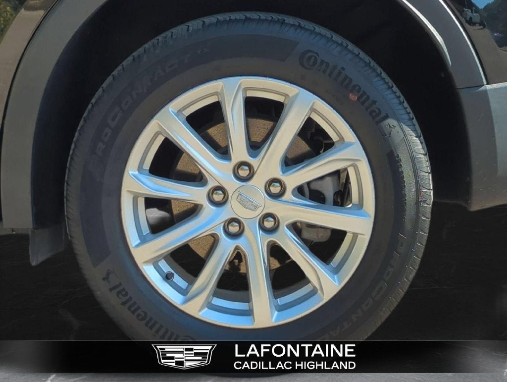 2023 Cadillac XT4 AWD Luxury