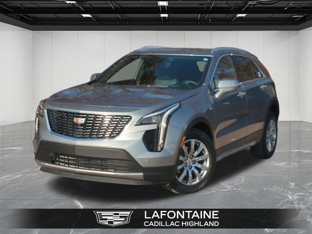 2023 Cadillac XT4 Premium Luxury