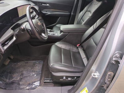 2025 Cadillac XT4 Premium Luxury