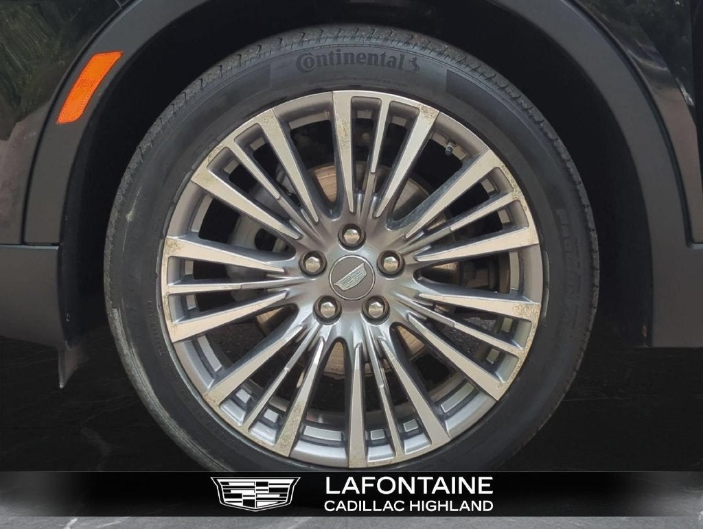 2024 Cadillac XT4 Premium Luxury
