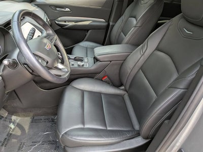 2023 Cadillac XT4 AWD Premium Luxury