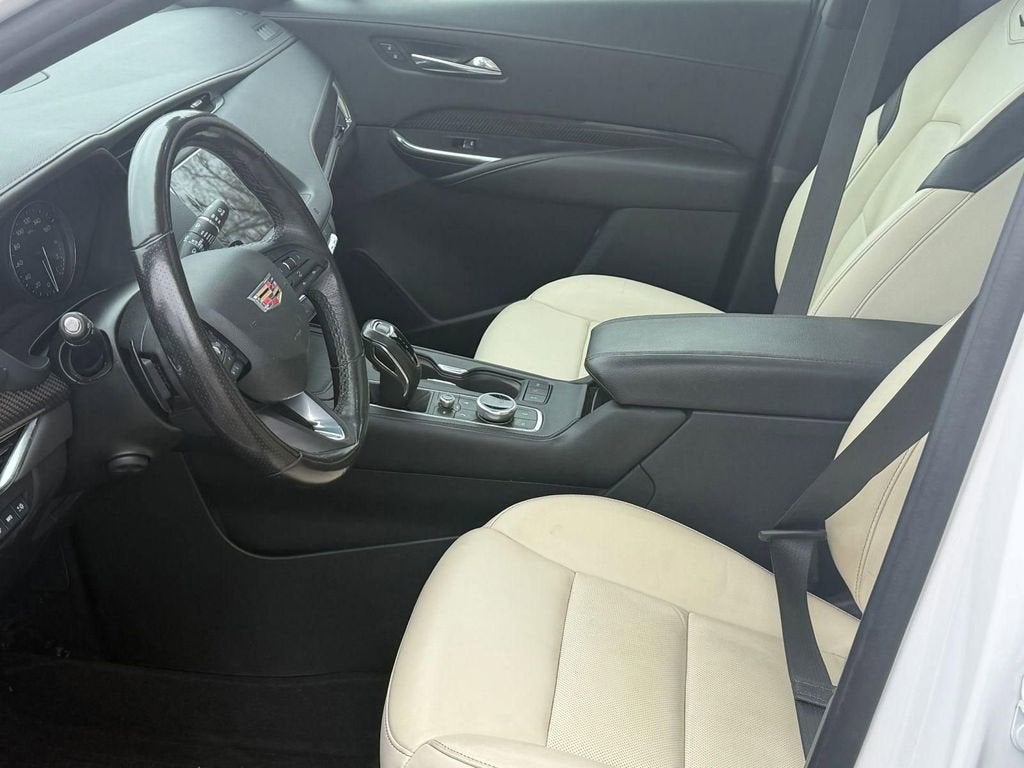 2019 Cadillac XT4 AWD Sport