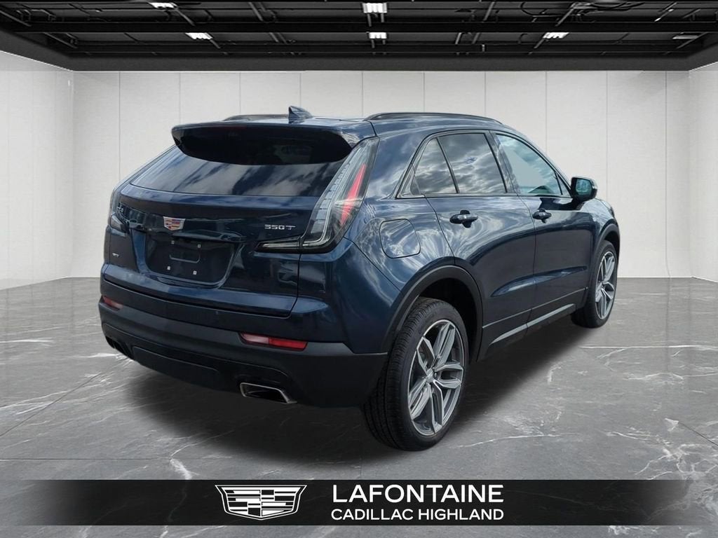 2022 Cadillac XT4 Sport