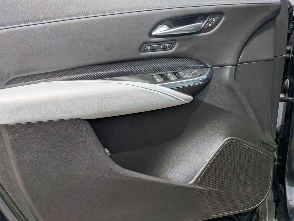 2024 Cadillac XT4 Sport