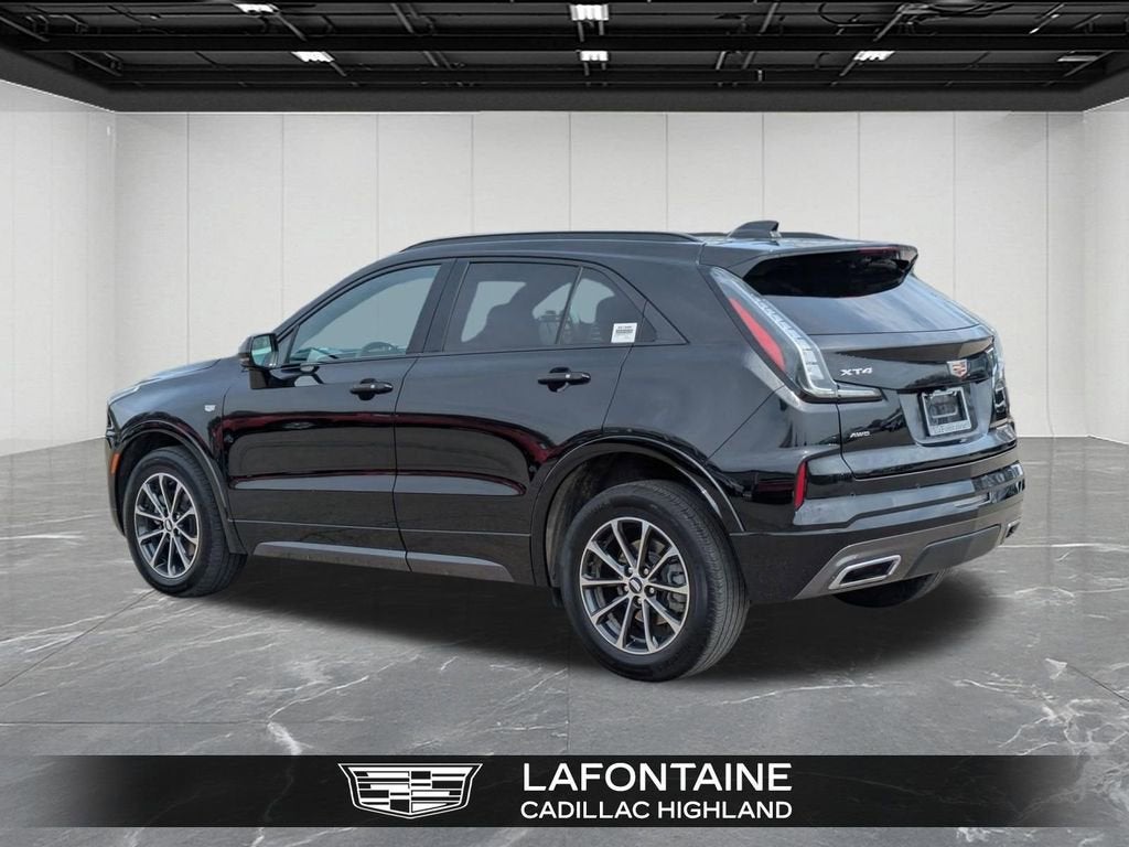 2024 Cadillac XT4 Sport