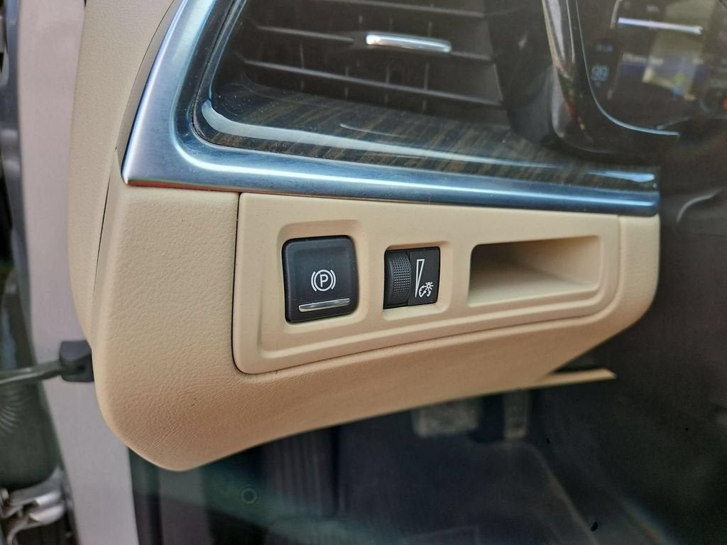 2017 Cadillac XT5 FWD