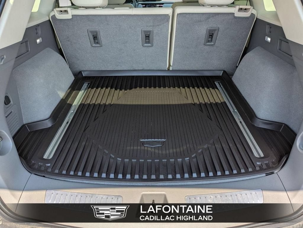 2022 Cadillac XT5 FWD Premium Luxury