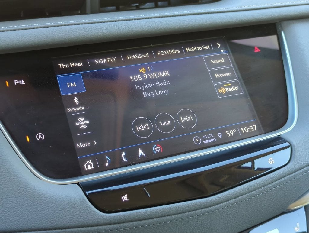 2023 Cadillac XT5 FWD Premium Luxury