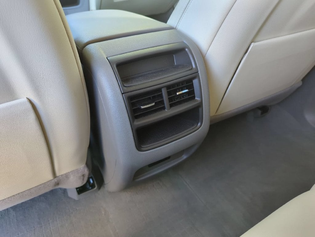 2023 Cadillac XT5 FWD Premium Luxury