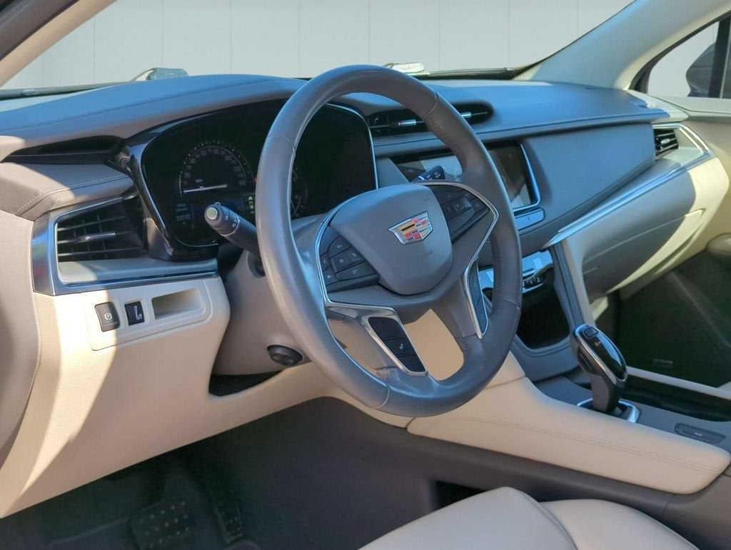 2018 Cadillac XT5 Luxury FWD