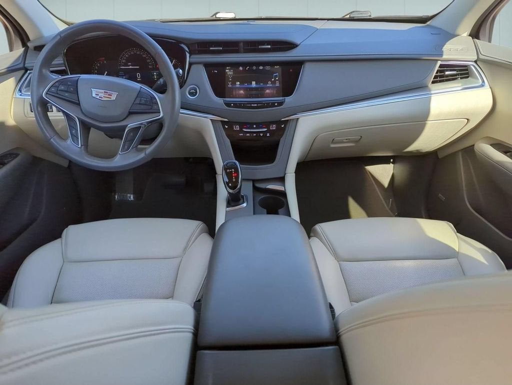 2018 Cadillac XT5 Luxury FWD