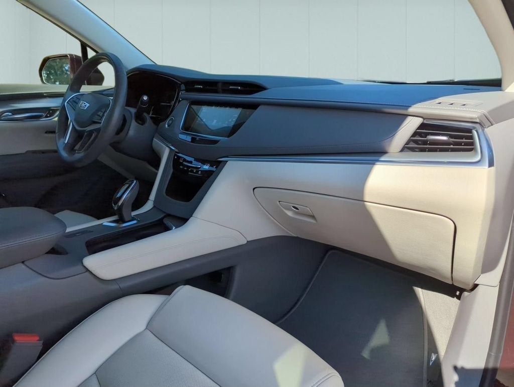 2018 Cadillac XT5 Luxury FWD