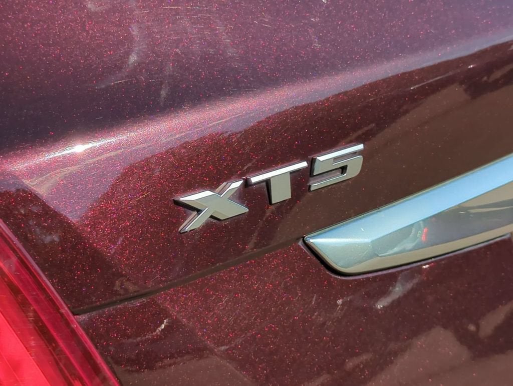 2018 Cadillac XT5 Luxury FWD