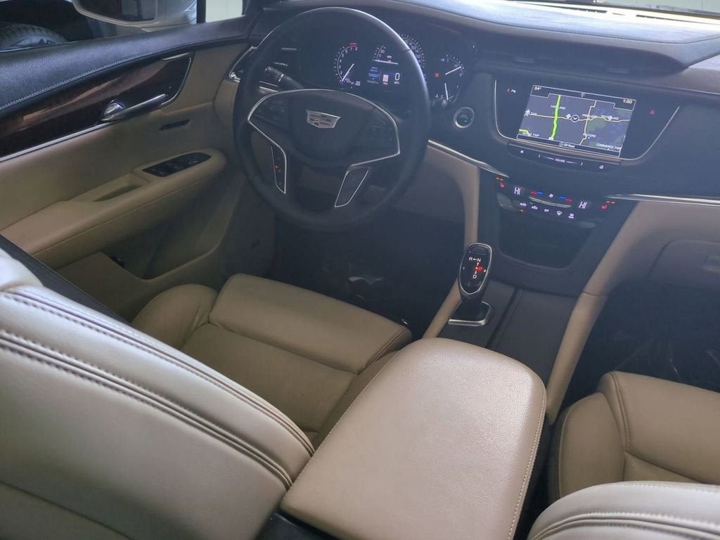 2017 Cadillac XT5 Luxury AWD